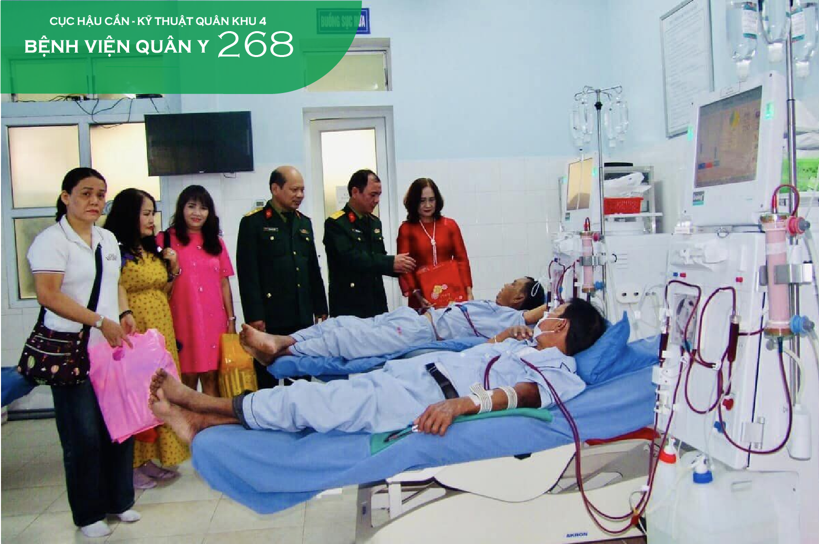 TẶNG QUÀ TẾT NGUYÊN ĐÁN GIÁP THÌN CHO NGƯỜI BỆNH TẠI BỆNH VIỆN QUÂN Y 268